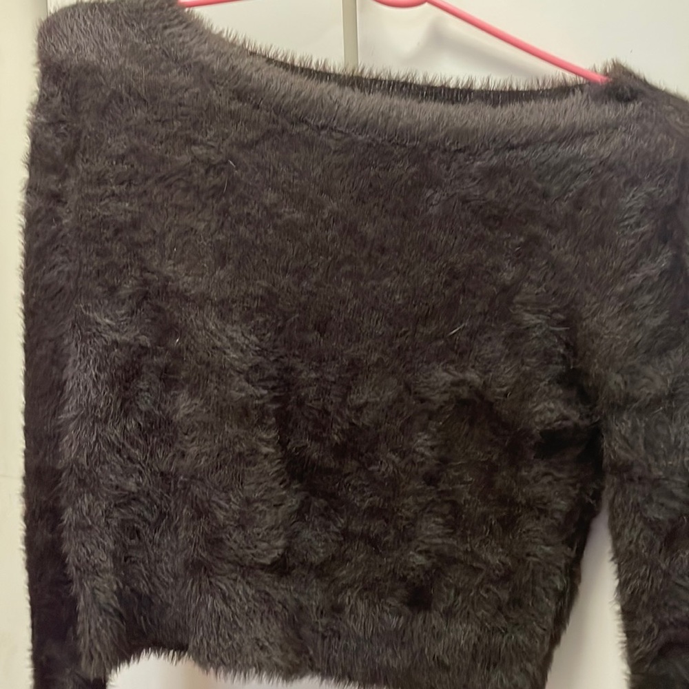 Cool brown sweater